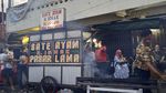 Sate Ayam H. Ishak Legendaris di Pasar Lama, Bisa Laku 6.000 Tusuk!