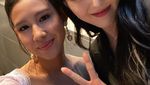 Shenina Cinnamon Foto Bareng Song Joong Ki, Aktris Ini Doyan Es Krim