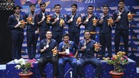 Medali perak diraih oleh tim Jawa Barat.
