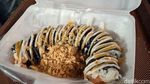 Sempat Kerja di Amerika, Mantan Chef Ini Jualan Sushi di Pasar Lama Tangerang