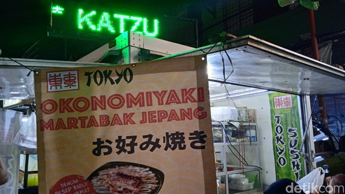 Tokyo Sushi Pasar Lama Pernah Kerja di Amerika, Chef Ini Jualan Sushi di Pasar Lama