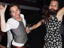 13 Foto Lucu Tak Sengaja Tertangkap Kamera, Paling Kocak yang Mana?