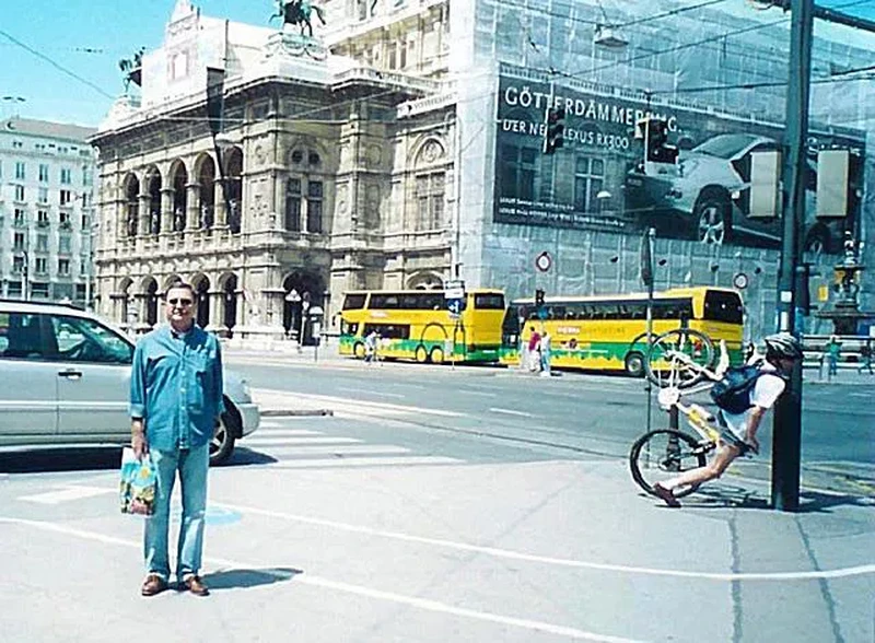 13 Foto Lucu yang Tak Sengaja Tertangkap Kamera