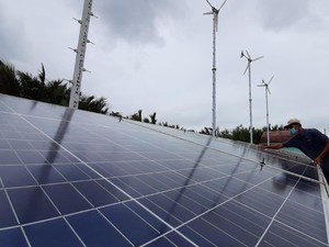 Kisah Angin dan Surya Pemberi Cahaya Kehidupan di Kampung Laut