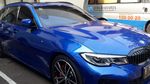 Potret BMW 320i Penabrak Polisi yang Kini Dikandangkan Polisi