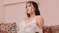 Sebuah utas ramai dibahas di Twitter menceritakan kronologi panjang soal Rachel Vennya kabur dari karantina. (Foto: dok. Instagram @rachelvennya)    