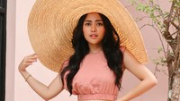Lewat Instagram Stories, Rachel Vennya mengutarakan permintaan maafnya. (Foto: dok. Instagram @rachelvennya)  