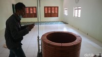 Maslani menjelaskan selain batu kenong, ada sejumlah peninggalan Sunan Kedu yang tersimpan sampai sekarang. Di antaranya masjid At-Taqwa Sunan Kedu, sumur sumber jaya, hingga pusaka.