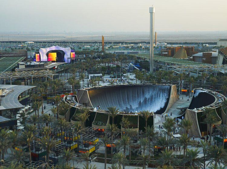 Woah, Ada Air Terjun Buatan di Dubai Expo
