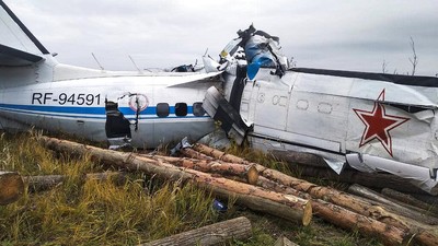 16 Penerjun Payung Tewas Usai Pesawat Jatuh di Rusia