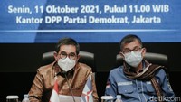 Selain itu, ia menjelaskan, partai politik bukanlah lembaga negara. Bahkan, partai politik tidak diberikan atribut, wewenang, dan lambangnya pun tak boleh serupa dengan lambang negara.