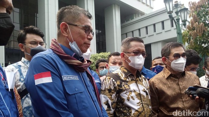 Hamdan Zoelva dan elite Partai Demokrat