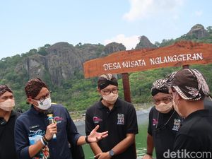 Jadi Desa Wisata Terbaik, Sandiaga Minta Nglanggeran Segera Uji Coba Buka