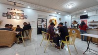 Ini yg gak kuat dingin di luar bisa ngopi ngopi di dalam ya sahabat traveler
