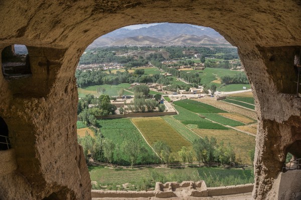 Sejumlah monumen di Provinsi Bamiyan telah berdiri selama 1.500 tahun. Namun, peninggalan-peninggalan itu dihancurkan oleh Taliban pada 2001 lalu. (Getty Images/iStockphoto) Sejumlah monumen di Provinsi Bamiyan telah berdiri selama 1.500 tahun. Namun, peninggalan-peninggalan itu dihancurkan oleh Taliban pada 2001 lalu. (Getty Images/iStockphoto)