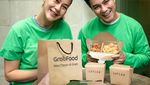 Momen Baim Wong Ngopi di Kapal dan Makan Nasi Megono di Pinggir Jalan