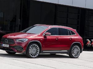Keluarga Baru Mercedes-AMG Hadir di Indonesia: A 35 4MATIC dan GLA 35 4MATIC