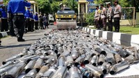 Knalpot yang dimusnahkan merupakan hasil patroli dan razia yang dilakukan jajaran Polresta Solo selama Maret hingga Oktober 2021. 