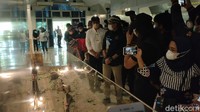 Sangiran adalah rumah bagi fosil manusia purba. Sebelum ke Punden Tingkir, Sandiaga menyempatkan untuk melihat-lihat Museum Purbakala Sangiran. Museum ini terletak di Desa Krikilan, Kecamatan Kalijambe, Sragen. (Andika Tarmy/detikTravel)