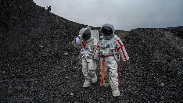 Taman yang berjarak 380 kilometer dari Beijing ini dikenal sebagai museum hidup gunung berapi alami dan bentang alam lava. Â Taman yang berjarak 380 kilometer dari Beijing ini dikenal sebagai museum hidup gunung berapi alami dan bentang alam lava. Â