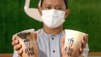 DSruput juga punya banyak cabang di Jabodetabek, termasuk di Karbela dan Bukit Duri. Minuman Brown Boba Caramel ukuran medium dijual Rp 19 ribuan. Ada juga pilihan Brown Boba Milk Tea dan Brown Boba Milky yang dibuat tanpa campuran teh. Foto: drinkandsruput