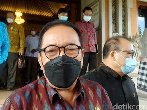Wagub Bali Bongkar Mafia Visa Ekspres dengan Tarif Rp 5,5 Juta
