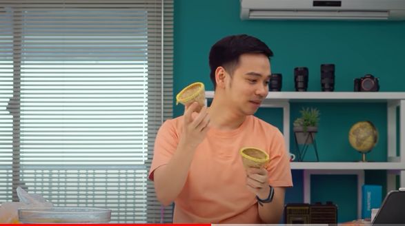 Youtuber Gadget Beli 5 Alat Dapur Aneh, Ada Gunting Sayuran dan Spons Cuci Piring