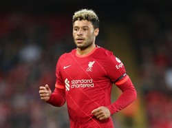 Ketujuh ada penyerang sayap Liverpool, Alex Oxlade-Chamberlain. Chamberlain mengaku main pindah klub demi mendapat kesempatan bermain yang lebih banyak (Getty Images)