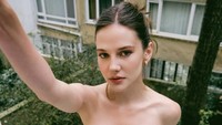 Alina Boz merupakan artis dari ibu berkebangsaan Rusia dan Ayahnya seorang imigran Turki yang tinggal di Bulgaria. Foto: dok instagram Alina Boz