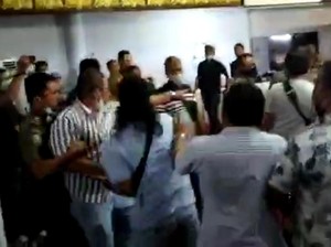 Bahas Tambang Emas Ilegal, Anggota DPRD di Jambi-Warga Nyaris Adu Jotos