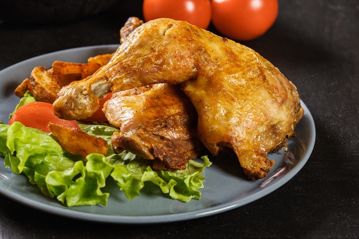 Ciri-ciri restoran ayam berpenglaris Ciri-ciri restoran ayam berpenglaris