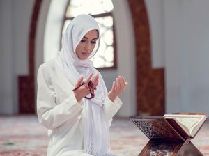 Amal Jariyah untuk Masjid atau Orang Tua, Mana yang Didulukan?