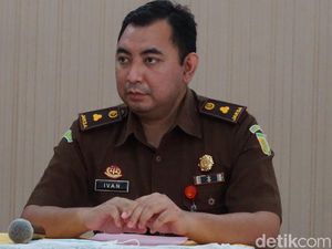 Kasipidsus Kejari Mojokerto Dijemput Satgas 53 Kejagung