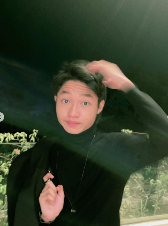 Melalui akun Instagramnya, Kiesha sering membagikan foto-foto dirinya. Penampilan barunya inilah yang disebut-sebut netizen mirip dengan oppa-oppa Korea. Foto: Instagram/@kiesha.alvaro