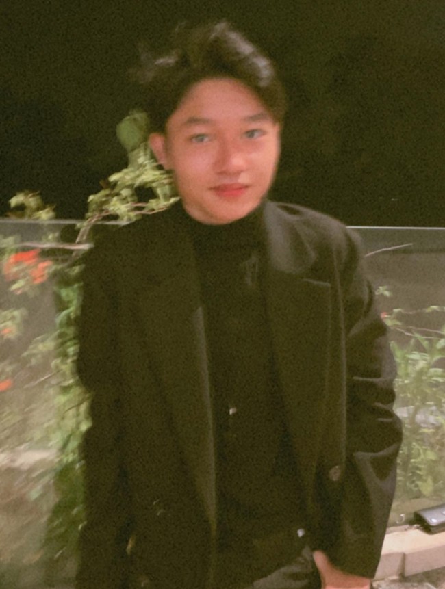 Kiesha Alvaro sendiri merupakan putra sulung Okie Agustina dari pernikahan sebelumnya dengan Pasha Ungu. Kiesha lahir pada 20 Mei 2004. Saat ini dirinya berusia 17 tahun. Foto: Instagram/@kiesha.alvaro