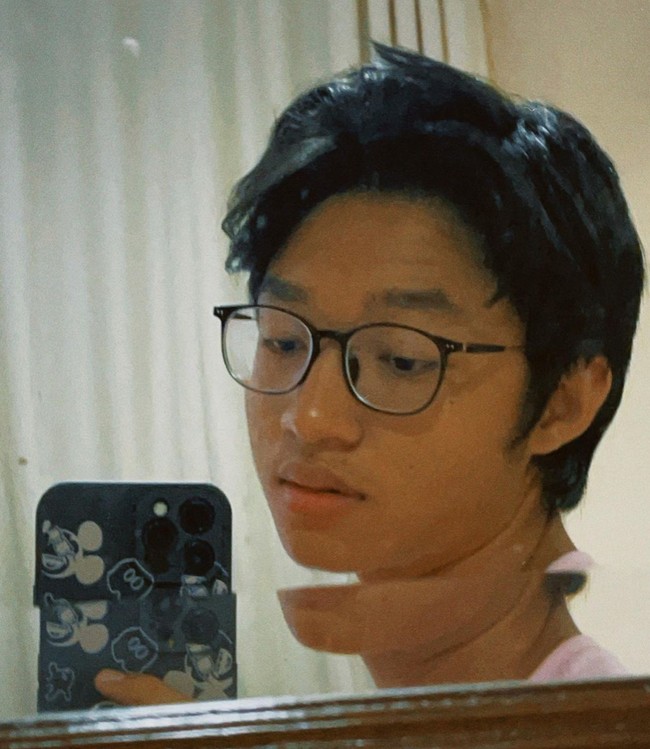 Semakin dewasa, Kiesha Alvaro disebut semakin tampan. Tak heran jika banyak netizen yang menjadi terpesona melihat penampilannya itu. Foto: Instagram/@kiesha.alvaro