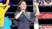 Berbeda dengan kegiatan sebelumnya, Indonesia Menari Virtual 2021 diperuntukan untuk para peserta individu atau perorangan yang terbagi dalam tiga kategori, yaitu kategori A untuk  peserta yang berusia 19 tahun ke atas, kategori B untuk peserta yang berusia 13 - 18 tahun, dan juga kategori C untuk peserta berusia 6 - 12 tahun.