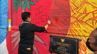 Syahrul dalam kunjungannya juga meresmikan nama Kampung Singkong di Desa Ledok, Kecamatan Argomulya, Salatiga itu.