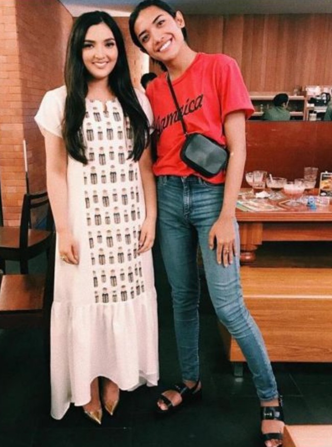 Millen Cyrus sendiri memang terkenal memiliki wajah yang cantik tanpa perlu operasi plastik. Keponakan dari Ashanty itu juga kerap kali mengundang kontroversi melalui penampilannya yang makin terlihat bak wanita tulen. Foto: Instagram/@millencyrus