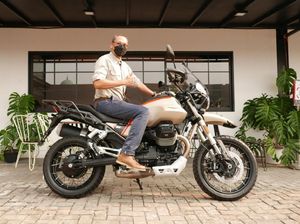 Ini Pemilik Pertama Moto Guzzi V85 TT Travel di Indonesia, Harga Setara SUV Palisade