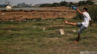Perlu diketahui Pemerintah Kota Jakarta Utara sedang membangun tiga waduk yang akan difungsikan sebagai kolam retensi dalam rangka menghadapi datangnya musim hujan. Tiga waduk yang berlokasi di Kecamatan Cilincing ini ialah Waduk Belibis, Kesatrian, dan Rawa Malang.
