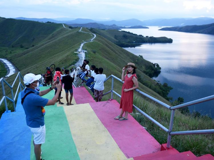 Pesona Bukit Teletubbies yang Jadi Primadona di Papua