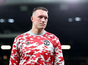 Masih Laku, Phil Jones Jadi Incaran Bordeaux