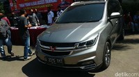 Tersangka dijerat pasal 30 ayat 1 dan 3 juncto pasal 46 ayat 1 dan 3 UU/19/2016 tentang perubahan UU/11/2008 tentang ITE atau pasal 362 dengan ancaman hukuman 8 tahun penjara.