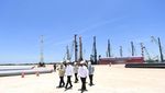 Dua Jempol Jokowi Saat Resmikan Proyek Smelter Freeport
