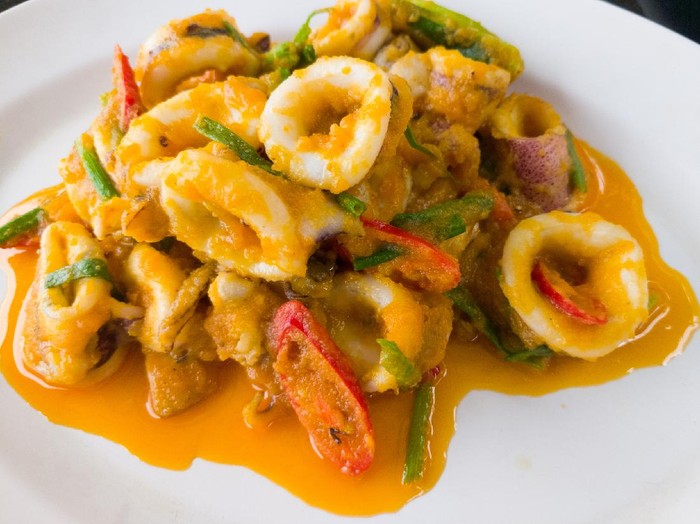 Resep Cumi Saus Telur Asin