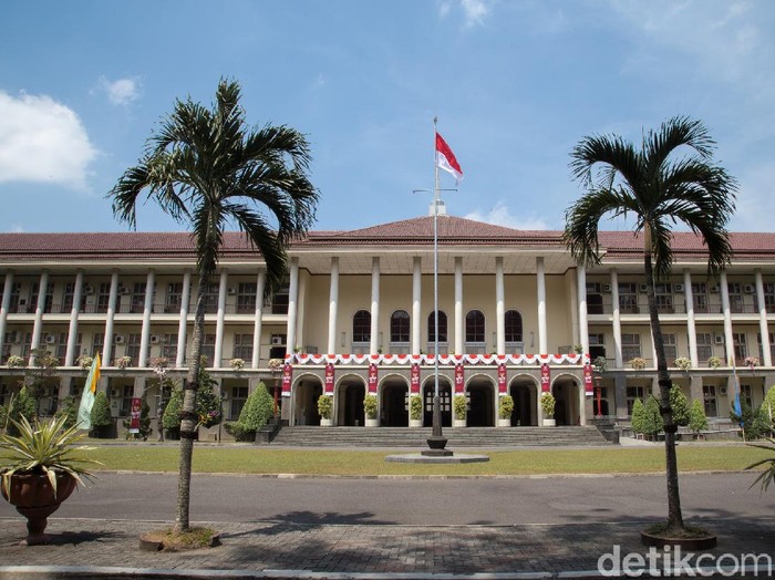 Universitas Gadjah Mada (UGM), Selasa (12/10/2021).