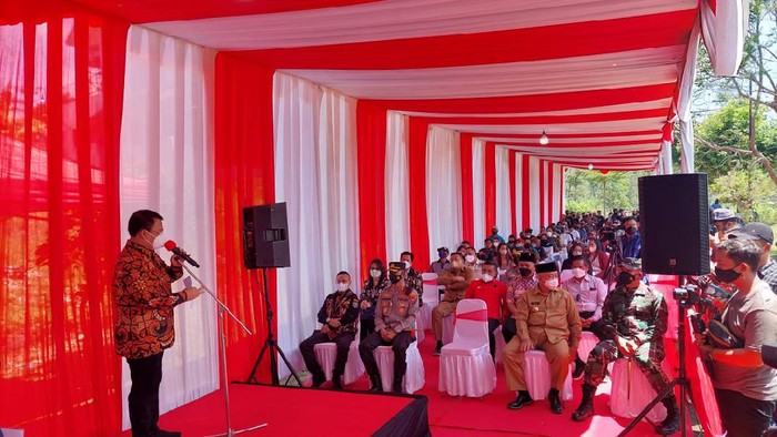 Vaksinasi digelar Ahamad Basarah.