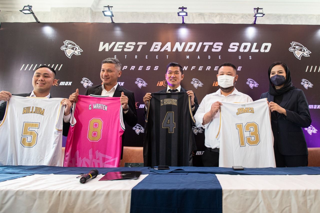 West bandits Solo