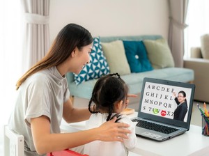 Peran Penting Internet Baik dalam Mendidik Generasi Emas